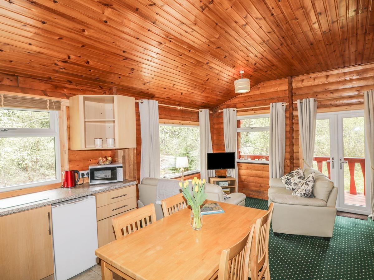 Otter Lodge Strathpeffer Εξωτερικό φωτογραφία